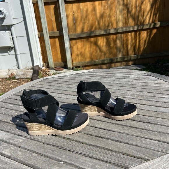 Women's UGG Black Ileana Espadrille Wedge Sandals Size 11‎ - Picture 1 of 10